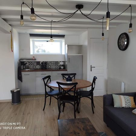 Le Studio 22 Bréhand Exteriör bild